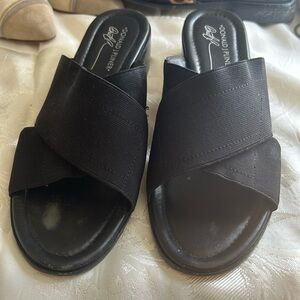 Donald Pliner Sandals Women’s 10M preowned good condition